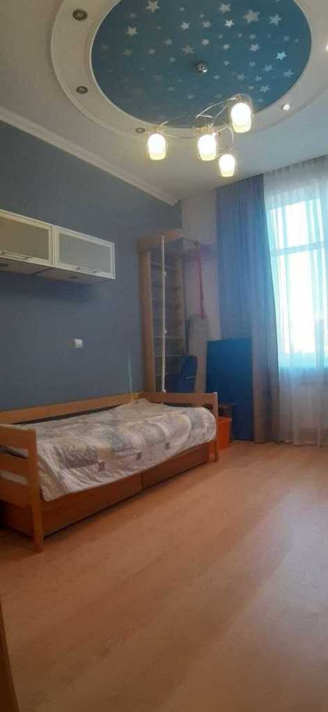 Продажа 4-комнатной квартиры 137 м², Дмитриевская ул., 66А