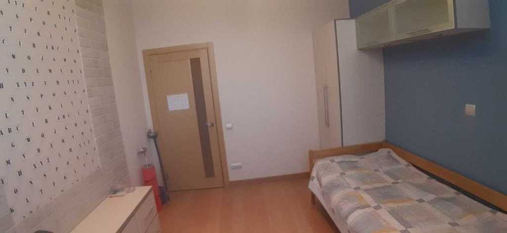 Продажа 4-комнатной квартиры 137 м², Дмитриевская ул., 66А