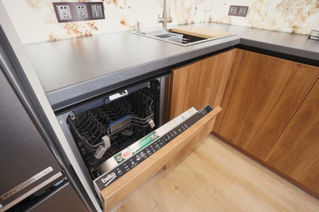 Оренда 1-кімнатної квартири 45 м², Олександра Олеся вул., 17а