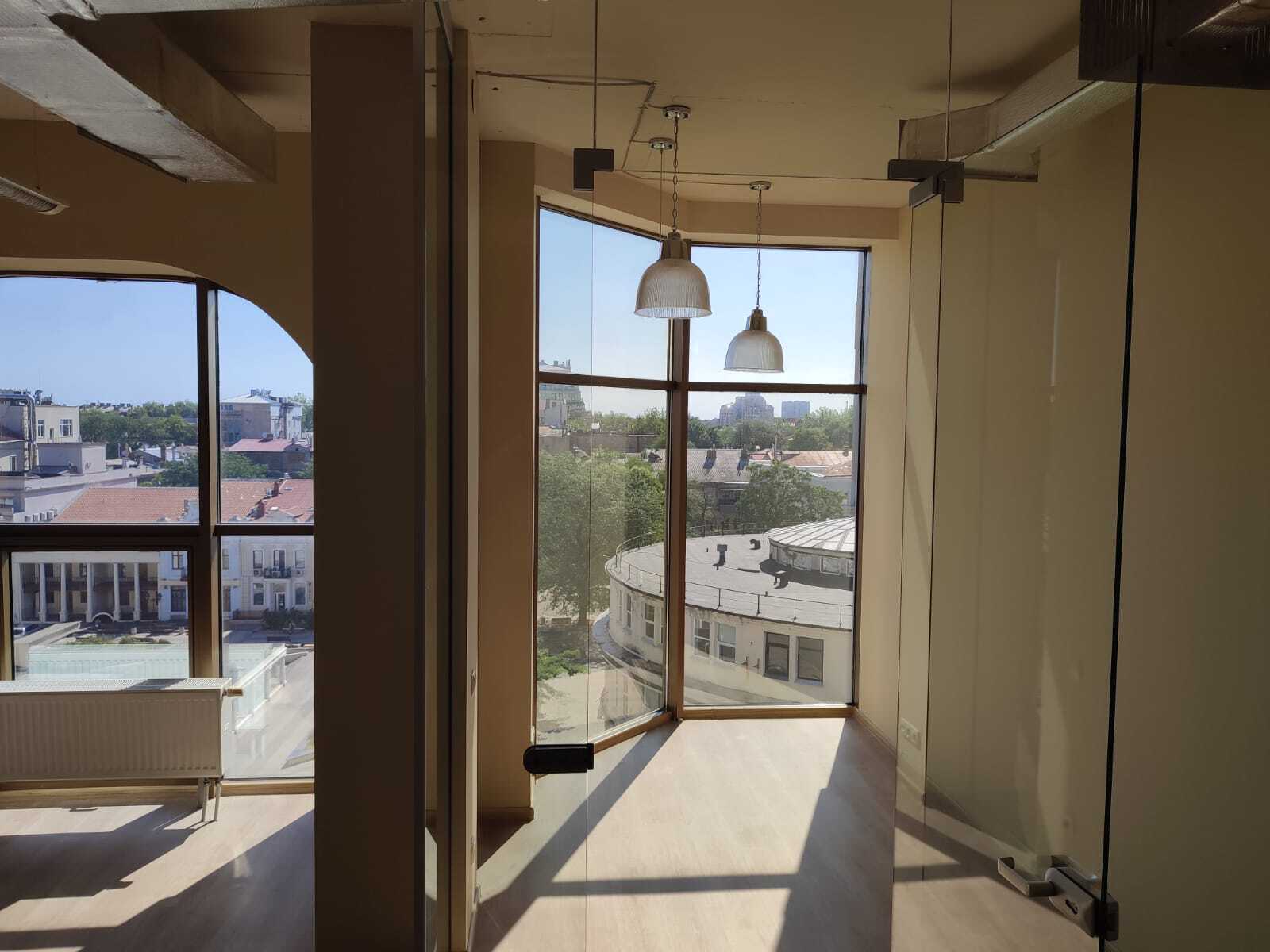 Аренда офиса 160 м², Вице-адмирала Жукова пер., 21/23