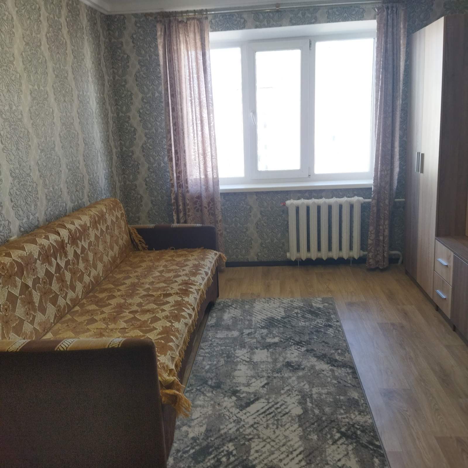 Оренда 1-кімнатної квартири 30 м², Павла Тичини просп., 12Б