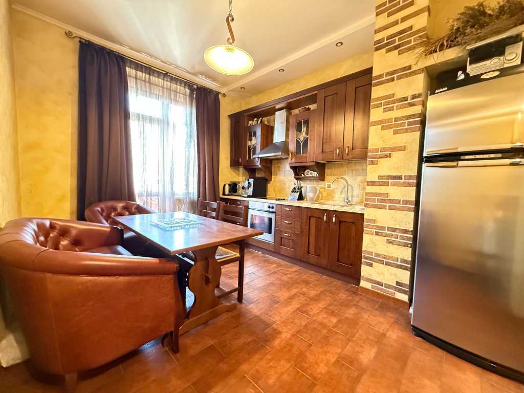 Продажа 2-комнатной квартиры 76.1 м², Урловская ул., 4А