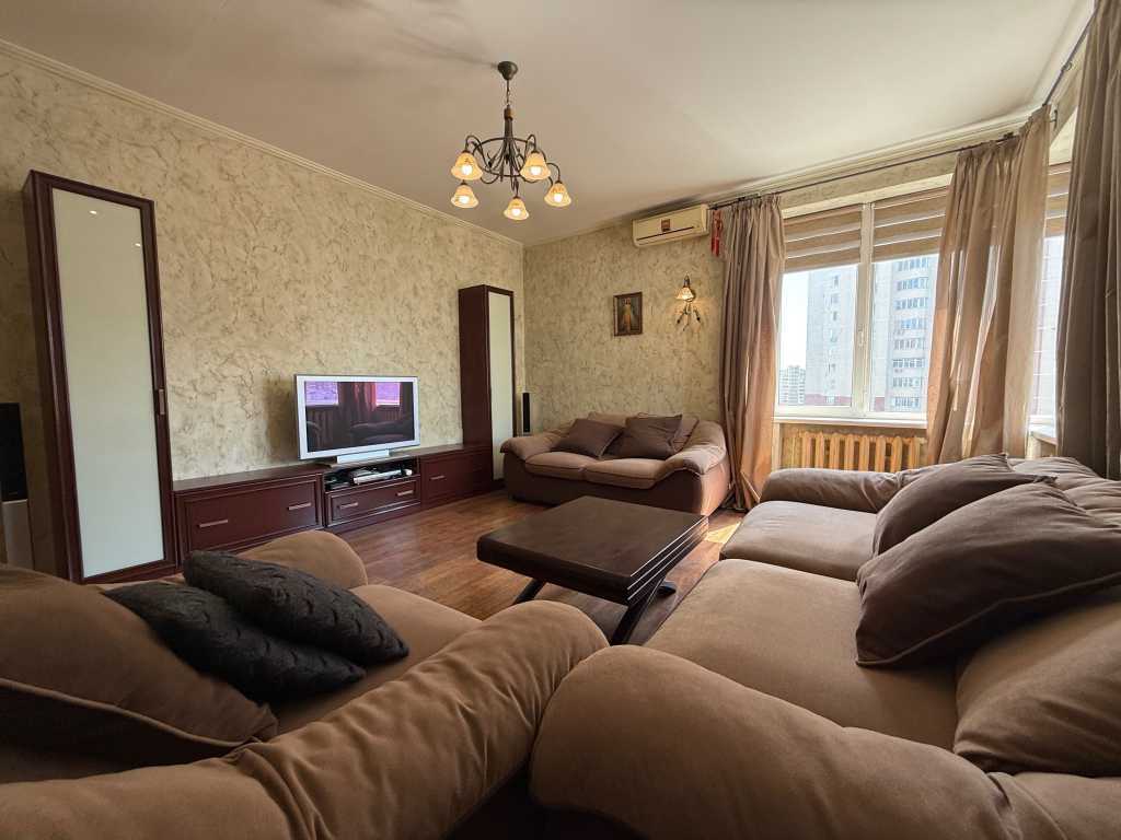 Продажа 2-комнатной квартиры 76.1 м², Урловская ул., 4А