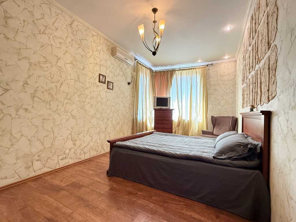 Продажа 2-комнатной квартиры 76.1 м², Урловская ул., 4А
