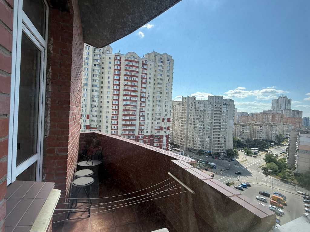 Продажа 2-комнатной квартиры 76.1 м², Урловская ул., 4А