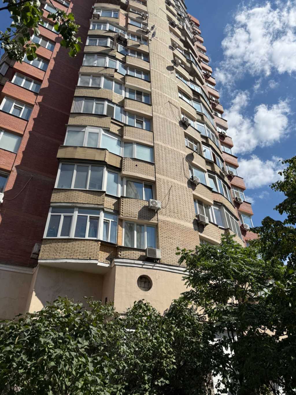 Продажа 2-комнатной квартиры 76.1 м², Урловская ул., 4А
