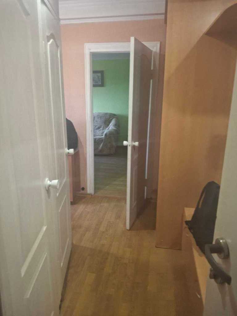 Продаж 2-кімнатної квартири 45 м², Братиславська вул., 18