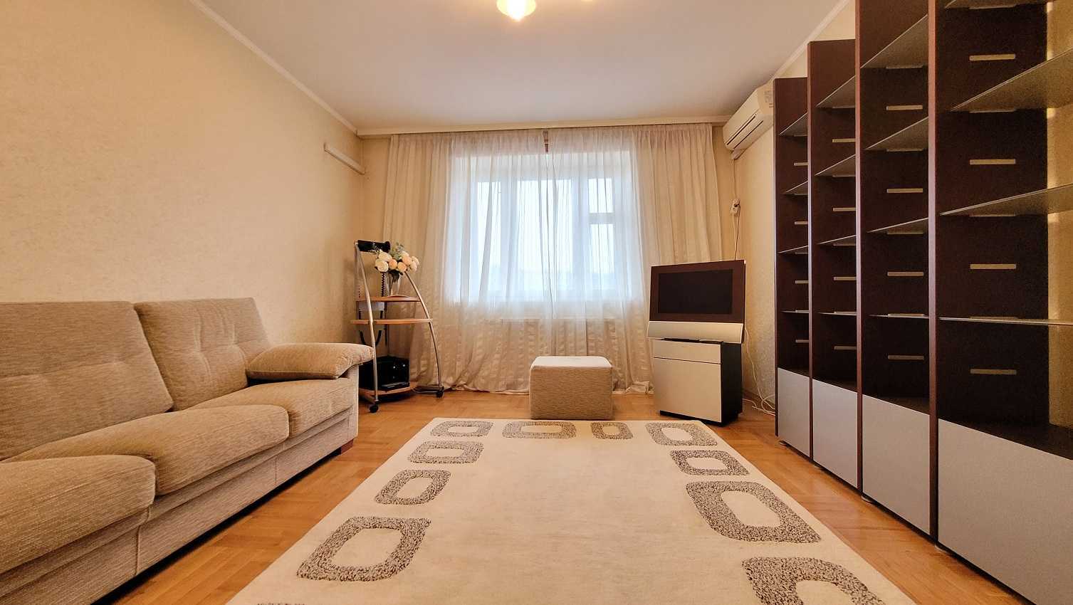 Продажа 3-комнатной квартиры 91 м², Анны Ахматовой ул., 3