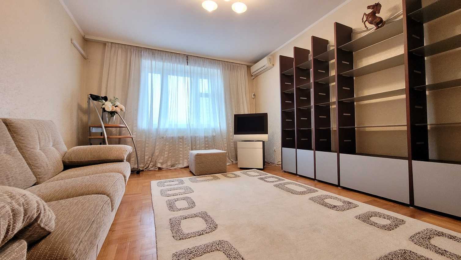 Продажа 3-комнатной квартиры 91 м², Анны Ахматовой ул., 3