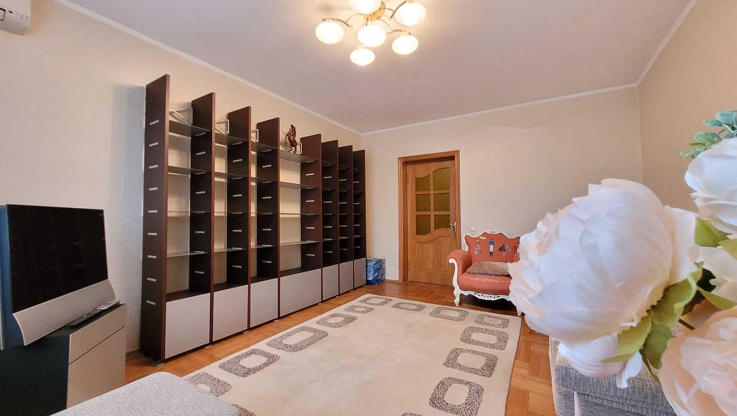 Продажа 3-комнатной квартиры 91 м², Анны Ахматовой ул., 3