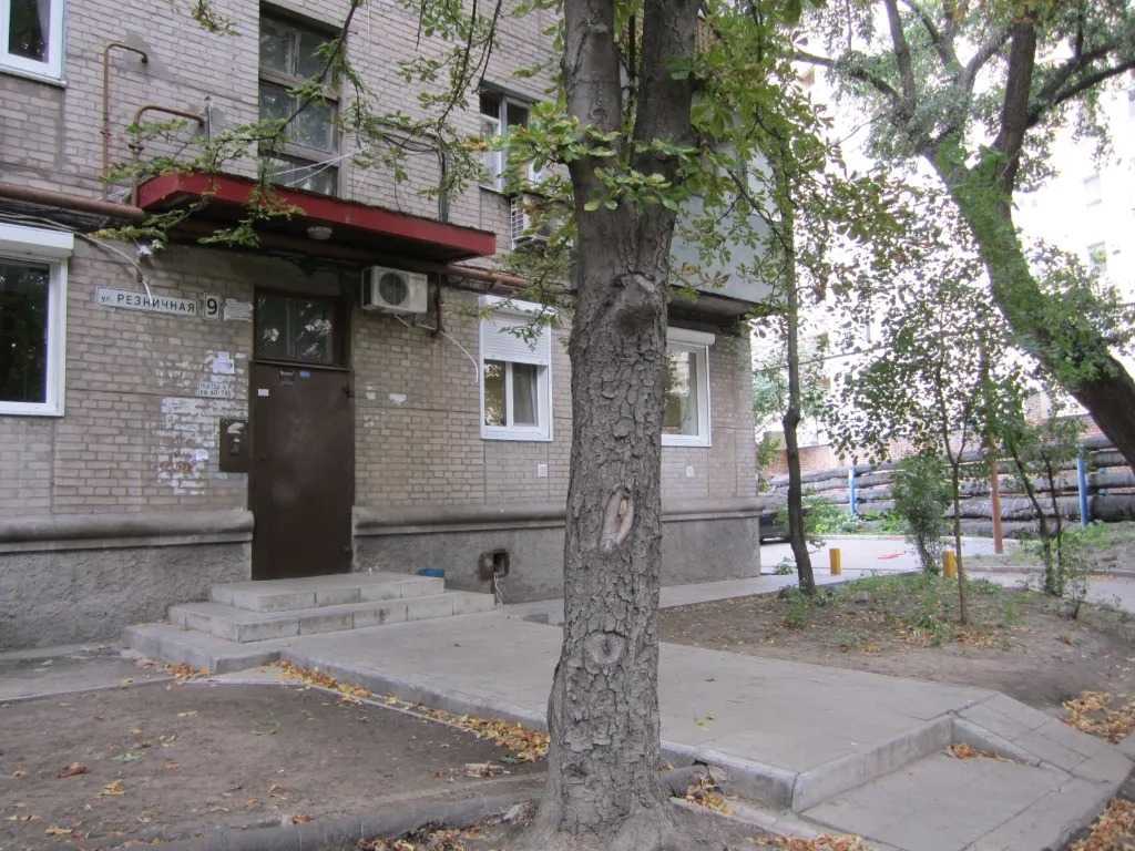 Продаж 1-кімнатної квартири 34 м², Резнічна вул, 9