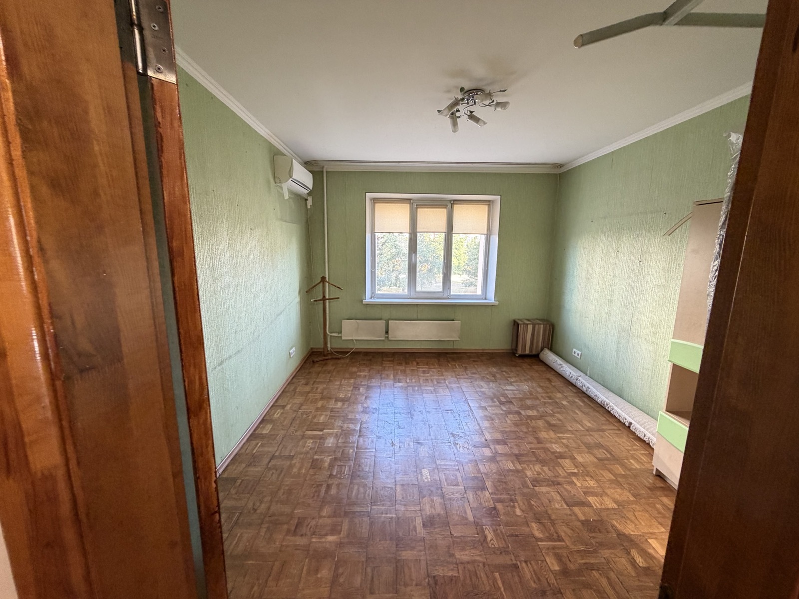 Продажа 3-комнатной квартиры 79 м², Николая Закревского ул., 5