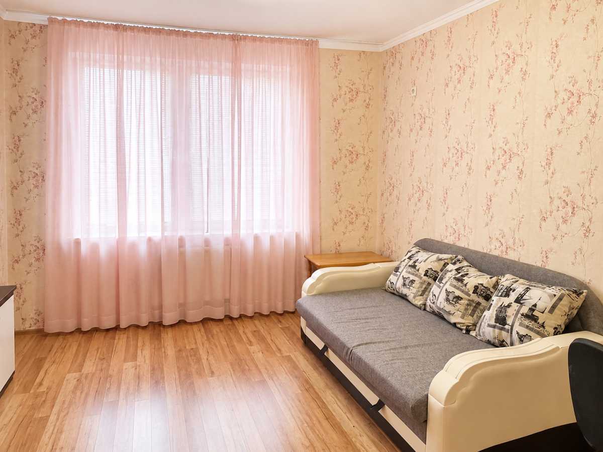 Продаж 2-кімнатної квартири 61 м², Олевська вул., 5