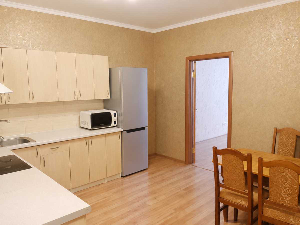 Продаж 2-кімнатної квартири 61 м², Олевська вул., 5