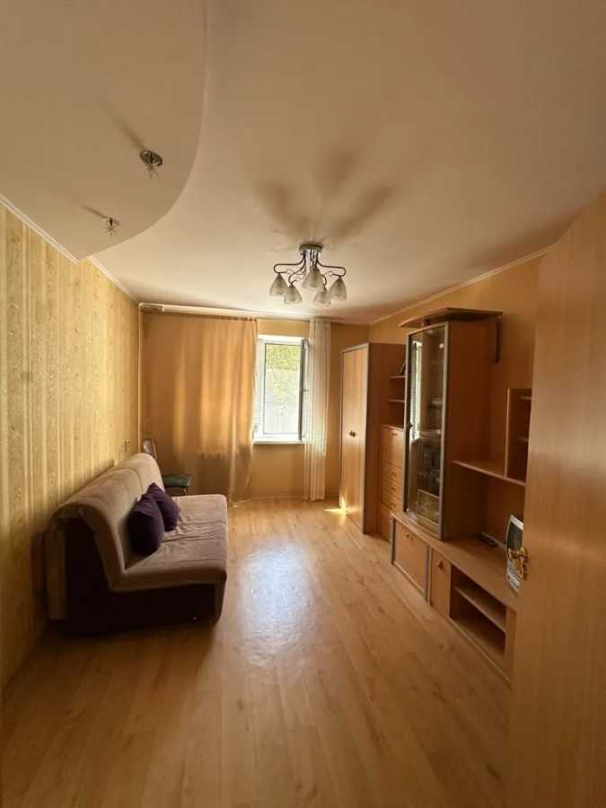 Продажа 3-комнатной квартиры 63 м², Набережная Победы ул., 54