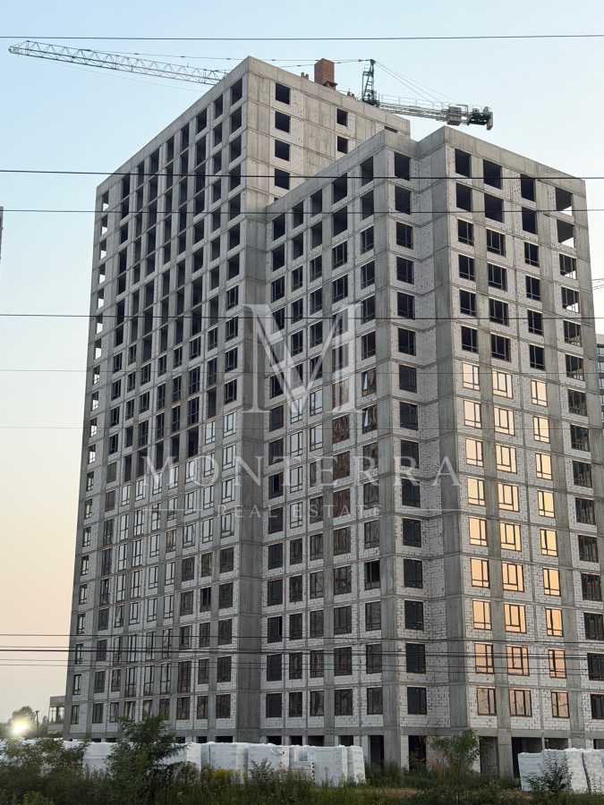 Продажа 1-комнатной квартиры 44 м², Александра Олеся ул., 10/7
