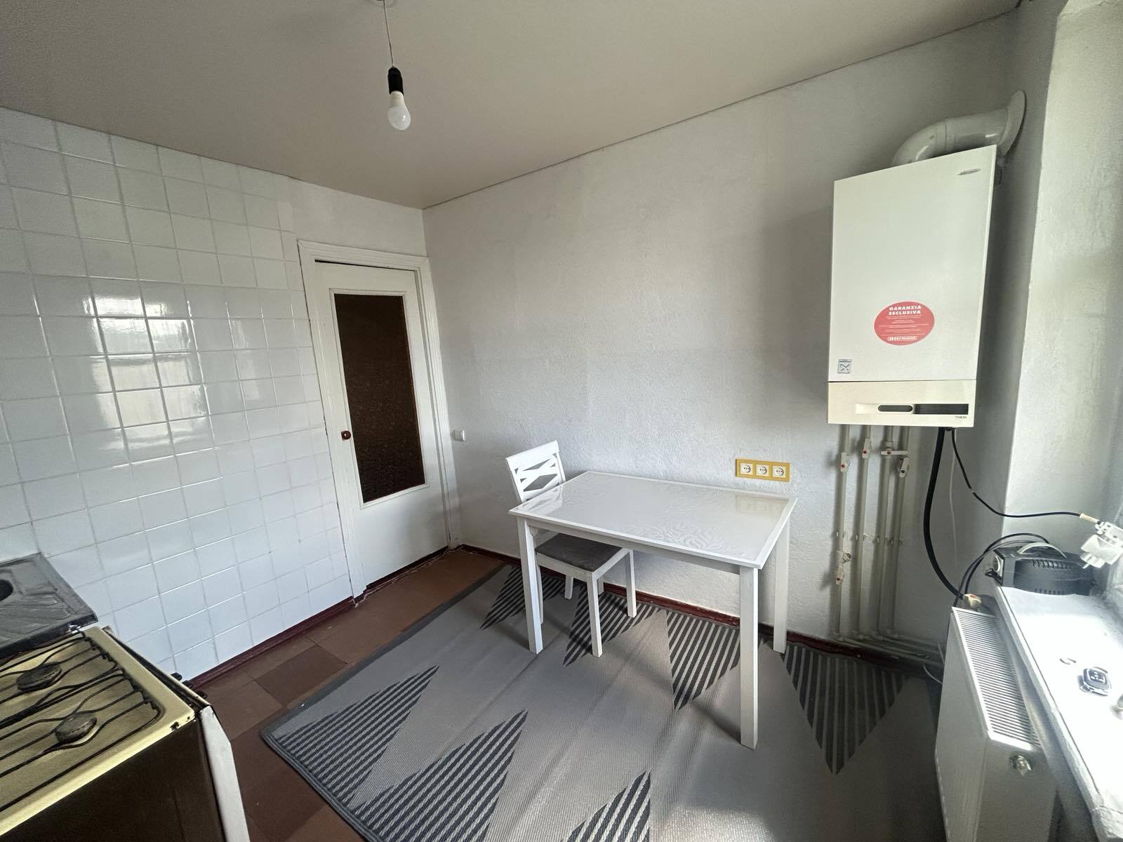 Продаж 2-кімнатної квартири 47 м²