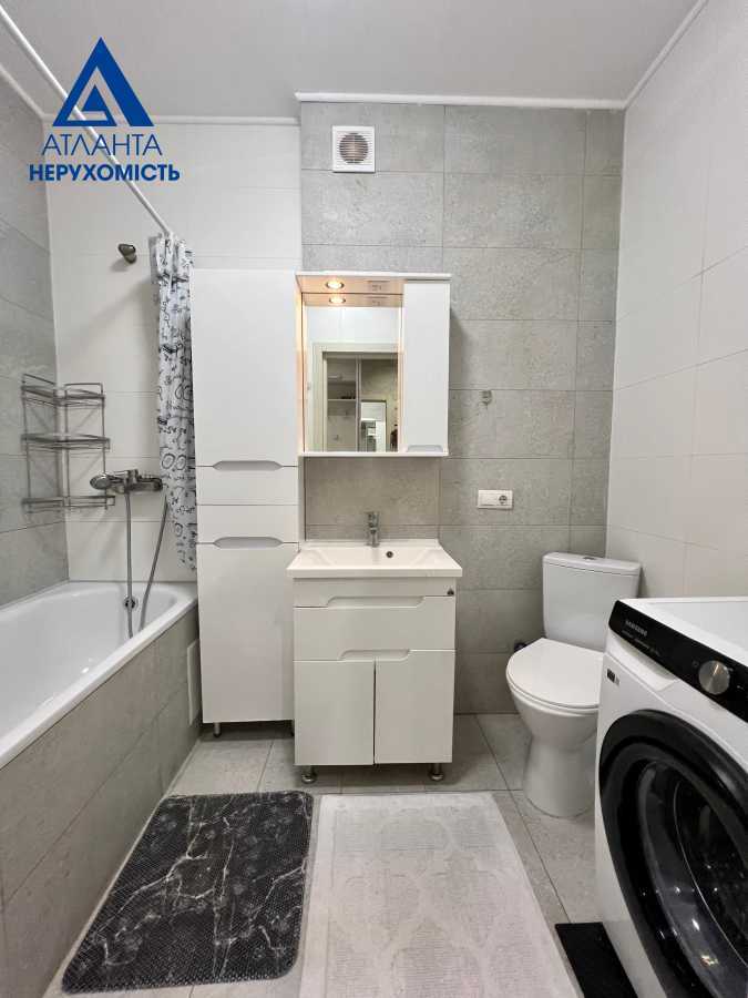 Продаж 1-кімнатної квартири 41 м², Східна, 34А