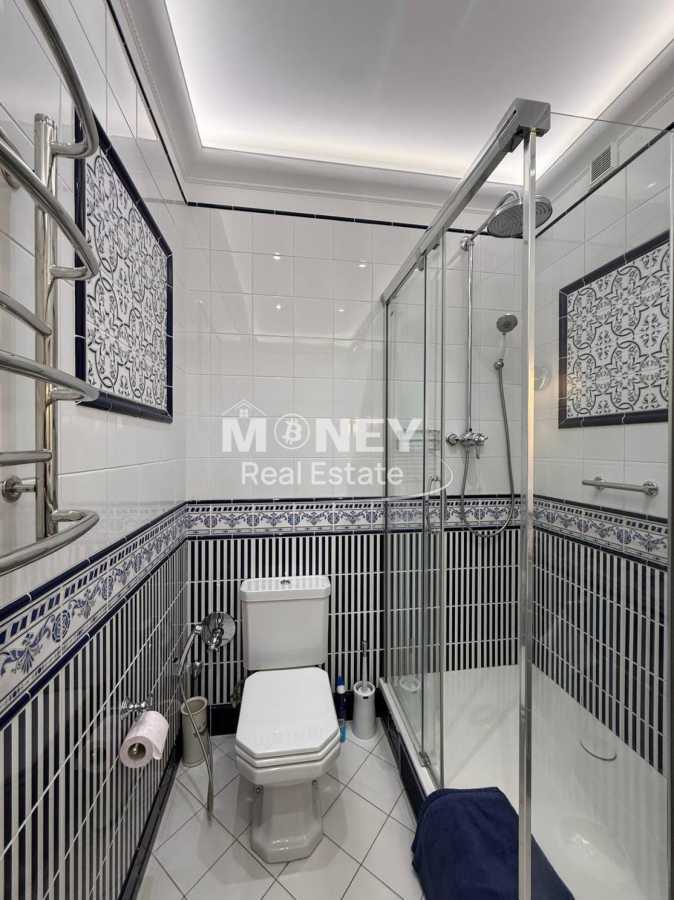 Аренда 3-комнатной квартиры 122 м², Зверинецкая ул., 47