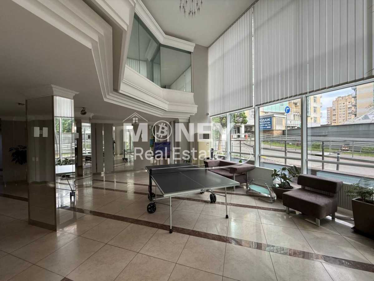 Аренда 3-комнатной квартиры 122 м², Зверинецкая ул., 47