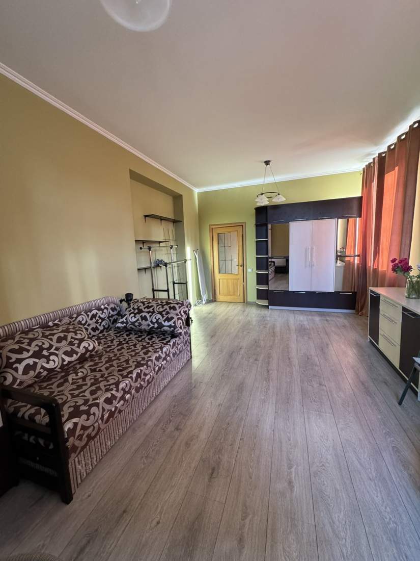 Аренда 1-комнатной квартиры 47 м², Александра Довженко ул., 2
