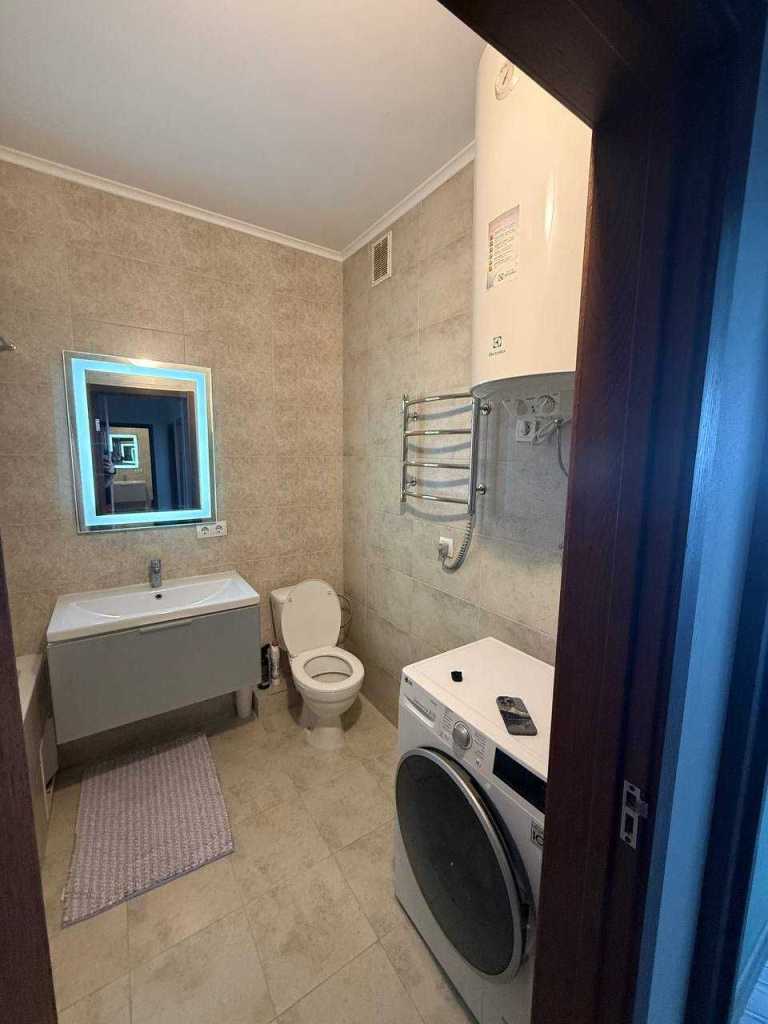 Продаж 1-кімнатної квартири 43 м², Воскресенська вул., 16Г