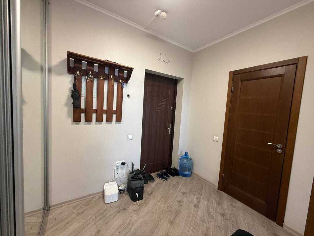 Продаж 1-кімнатної квартири 43 м², Воскресенська вул., 16Г