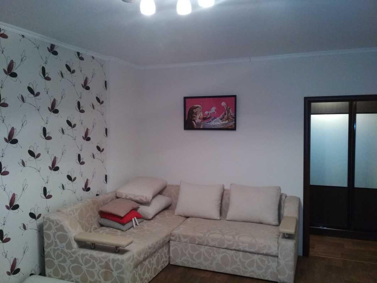 Оренда 1-кімнатної квартири 42 м², Ярослава Гашека бул., 24
