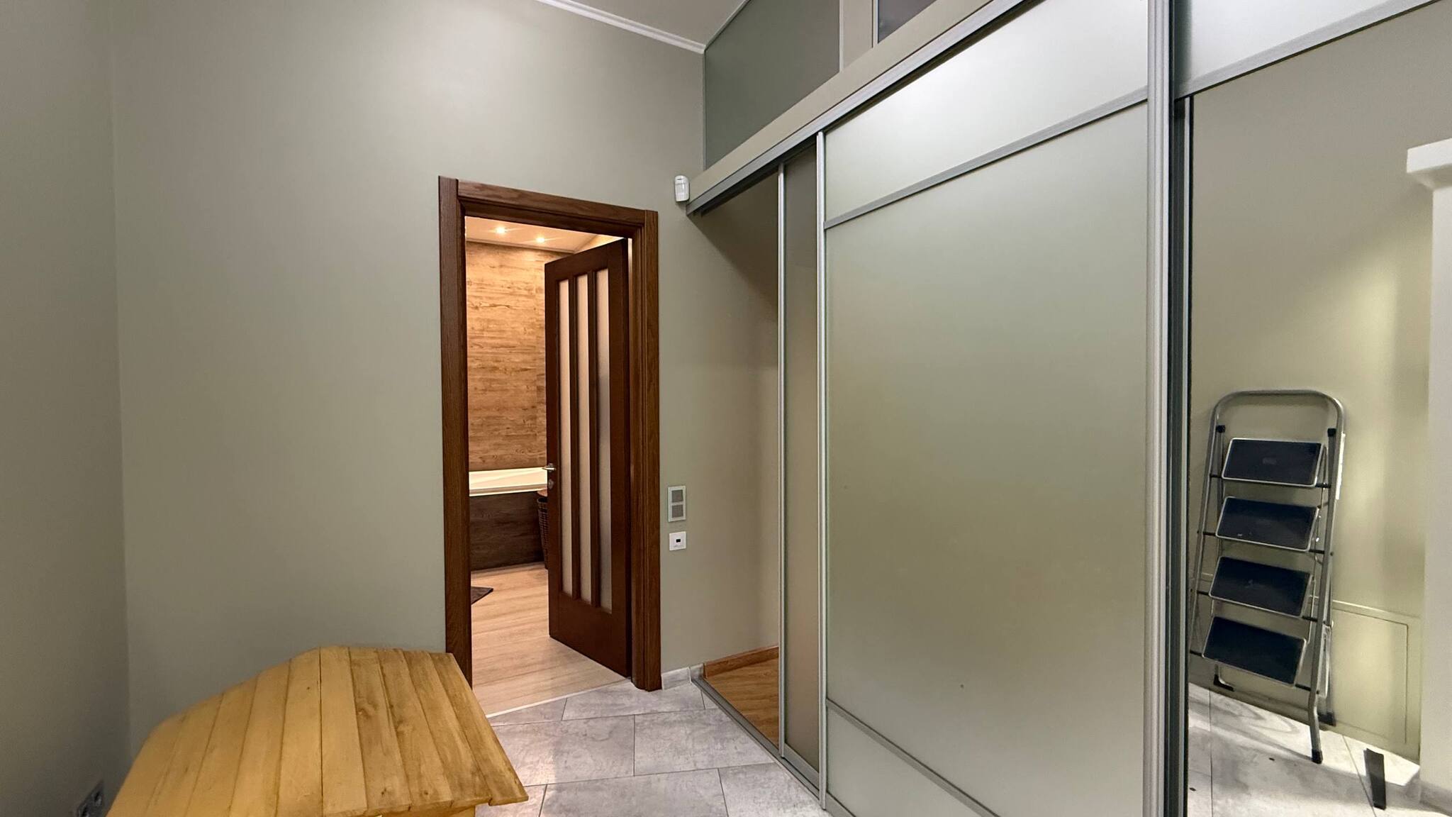 Аренда 3-комнатной квартиры 110 м², Алексеевская ул.