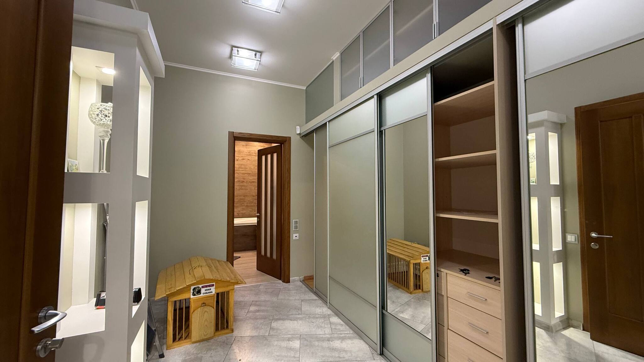 Аренда 3-комнатной квартиры 110 м², Алексеевская ул.