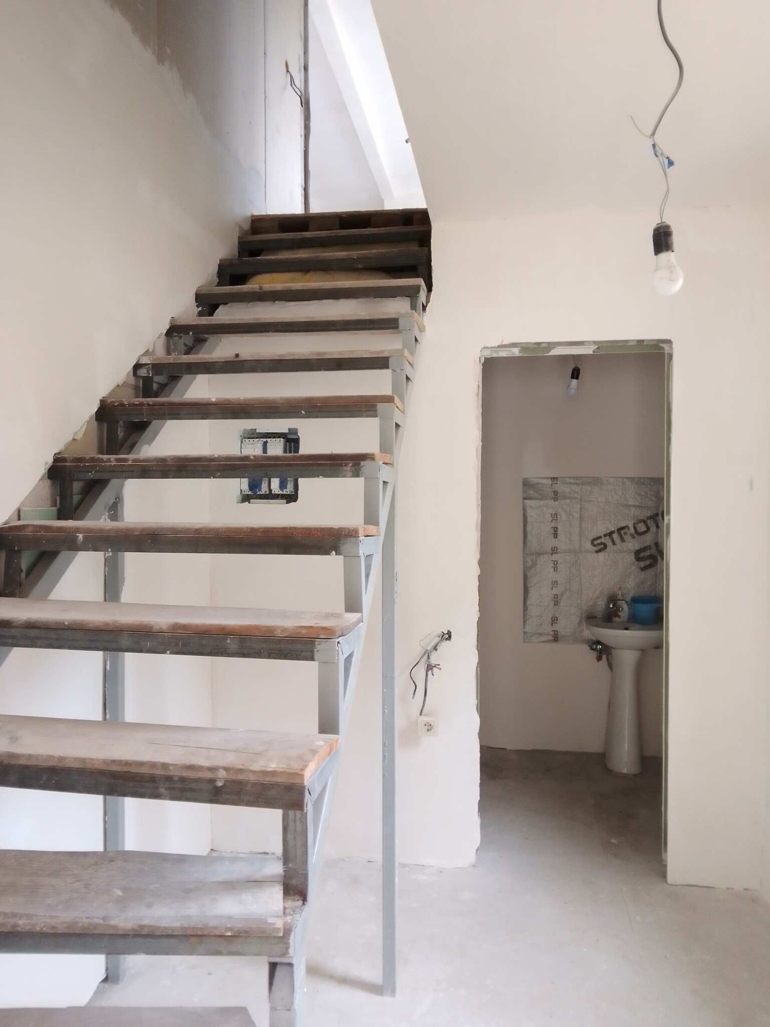Продаж будинку 176 м², Космічна