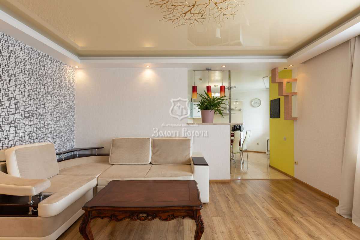 Продаж 2-кімнатної квартири 86.3 м², Сімї Стешенків, 7
