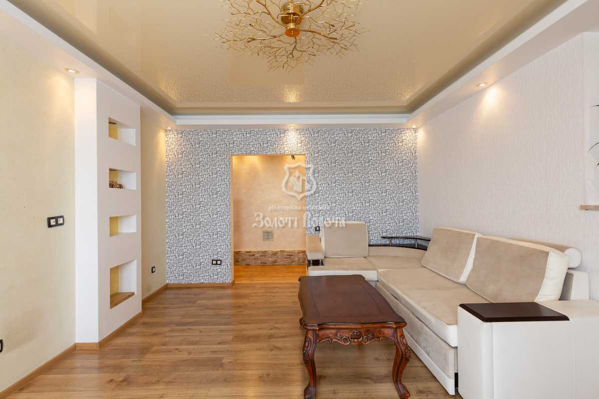 Продаж 2-кімнатної квартири 86.3 м², Сімї Стешенків, 7
