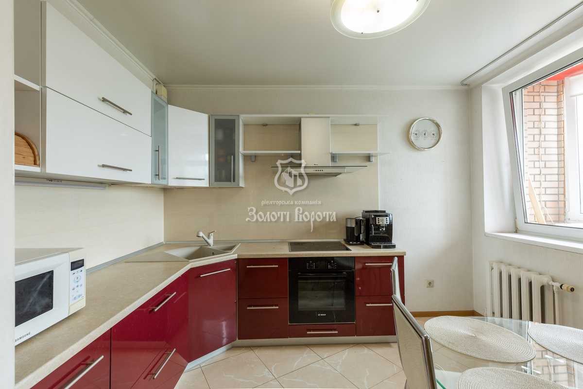 Продаж 2-кімнатної квартири 86.3 м², Сімї Стешенків, 7