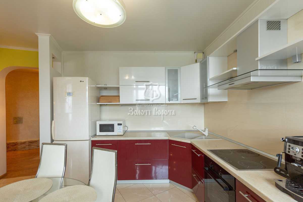 Продаж 2-кімнатної квартири 86.3 м², Сімї Стешенків, 7