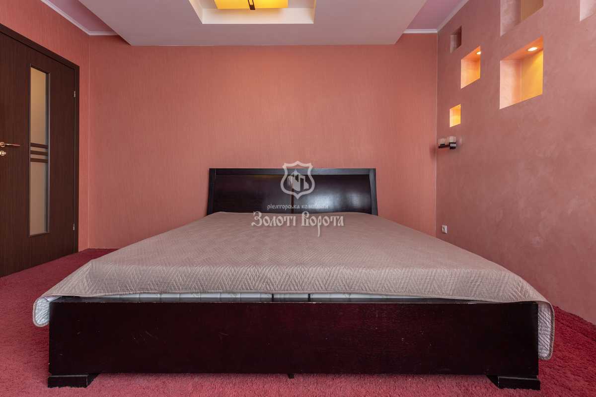 Продаж 2-кімнатної квартири 86.3 м², Сімї Стешенків, 7