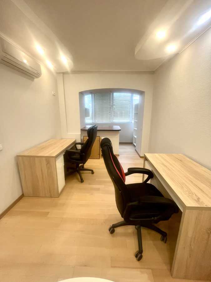 Аренда офиса 50 м², Леси Украинки бул., 19