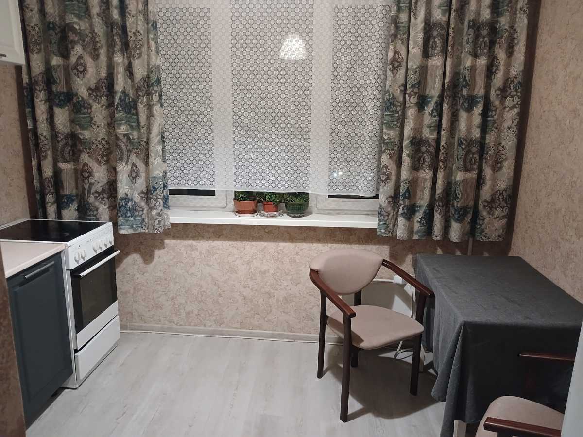 Аренда 3-комнатной квартиры 65 м², Владимира Маяковского просп., 8