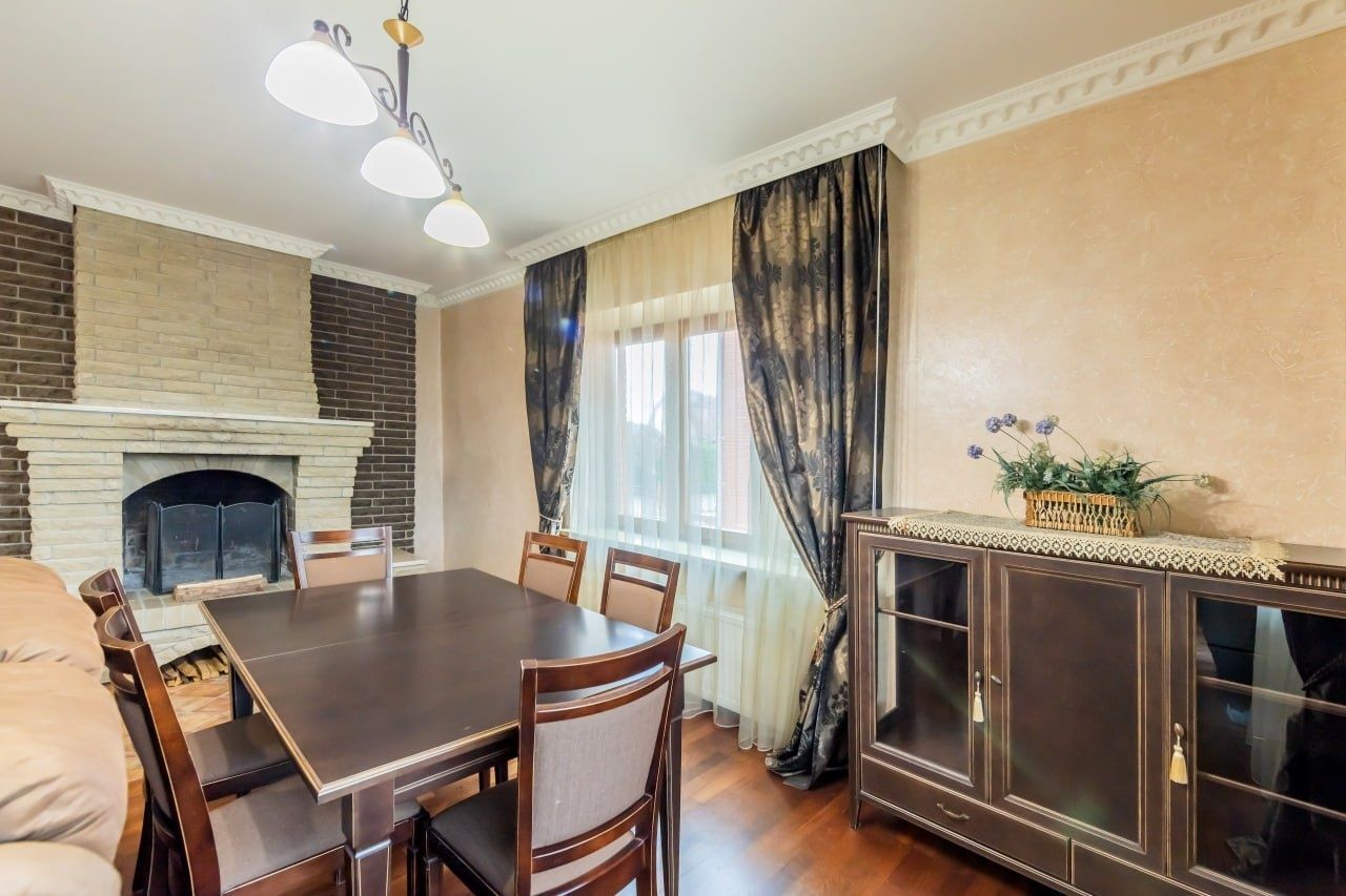 Аренда коттеджа 350 м²