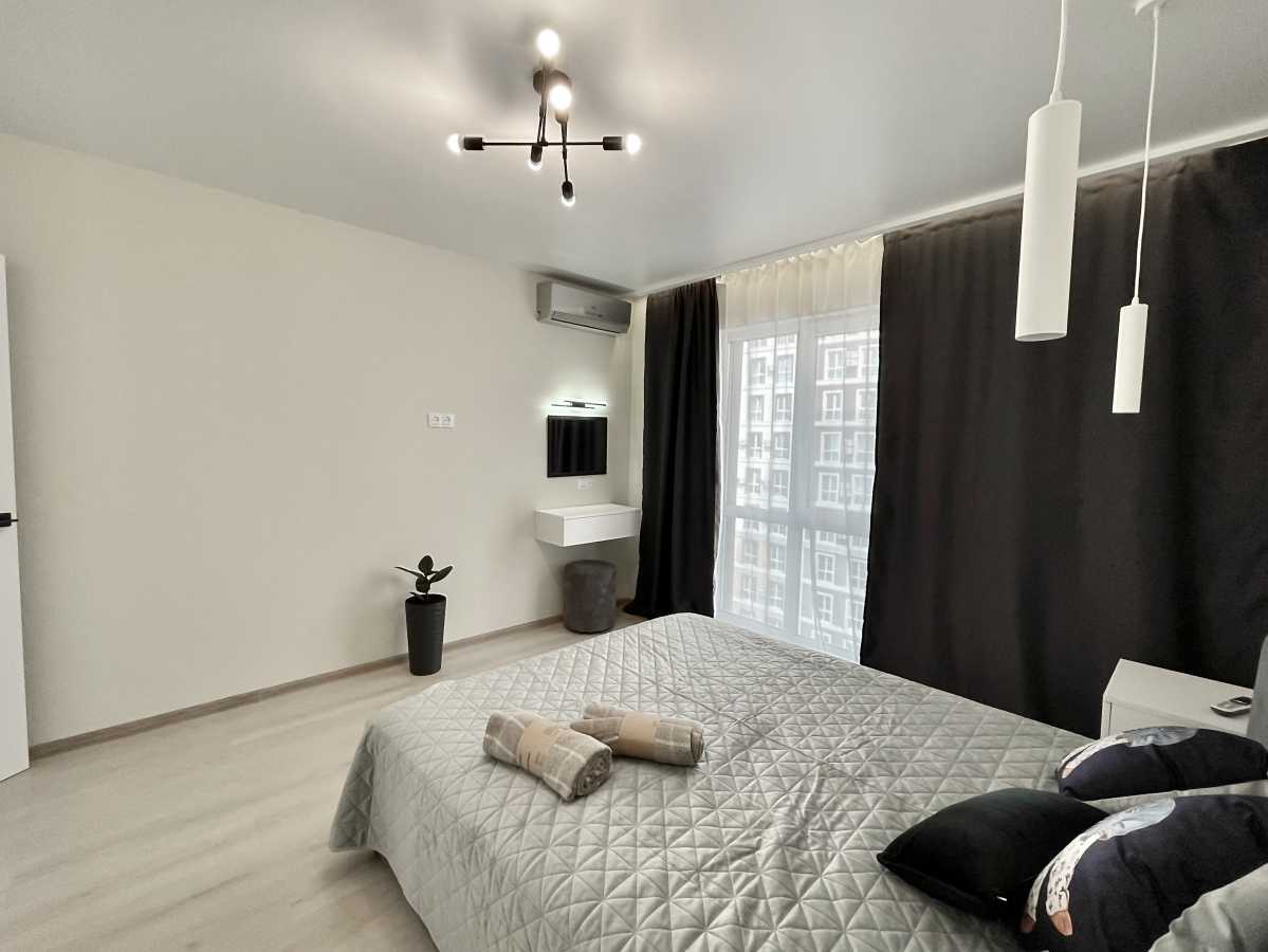Продажа 1-комнатной квартиры 41 м², Михаила Максимовича ул., 26Д