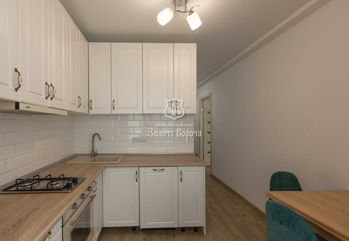 Продажа 1-комнатной квартиры 32 м², Маршала Малиновского ул., 1