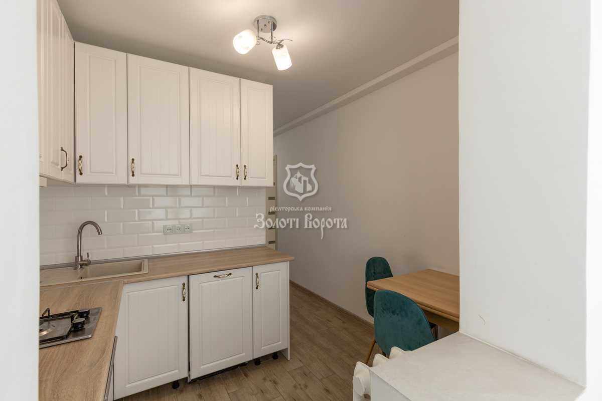 Продажа 1-комнатной квартиры 32 м², Маршала Малиновского ул., 1