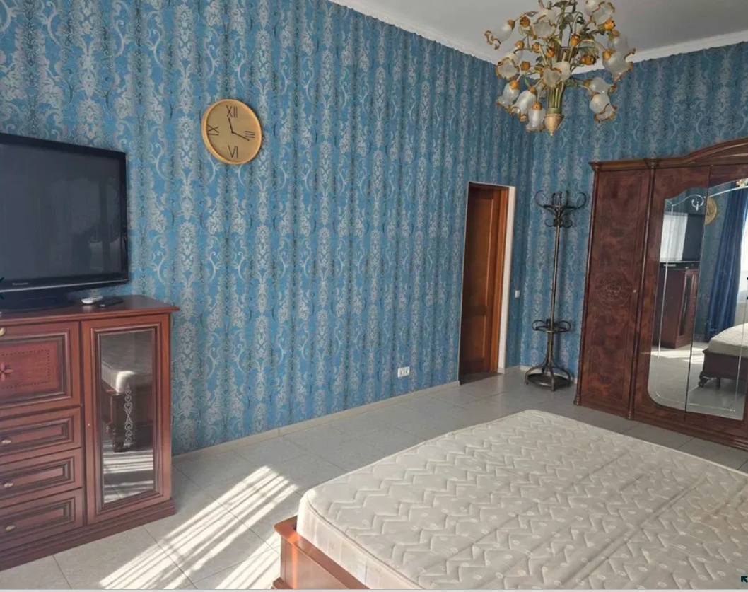 Аренда дома 200 м², Костанди ул.