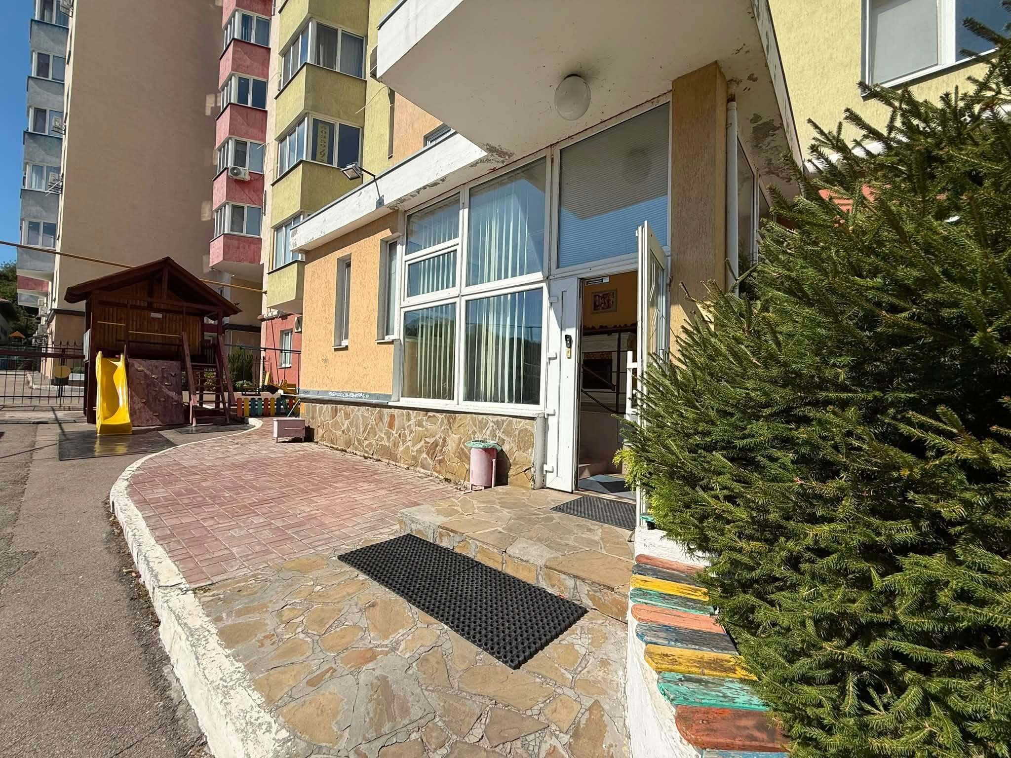 Аренда 4-комнатной квартиры 106 м², Мандрыковская ул.