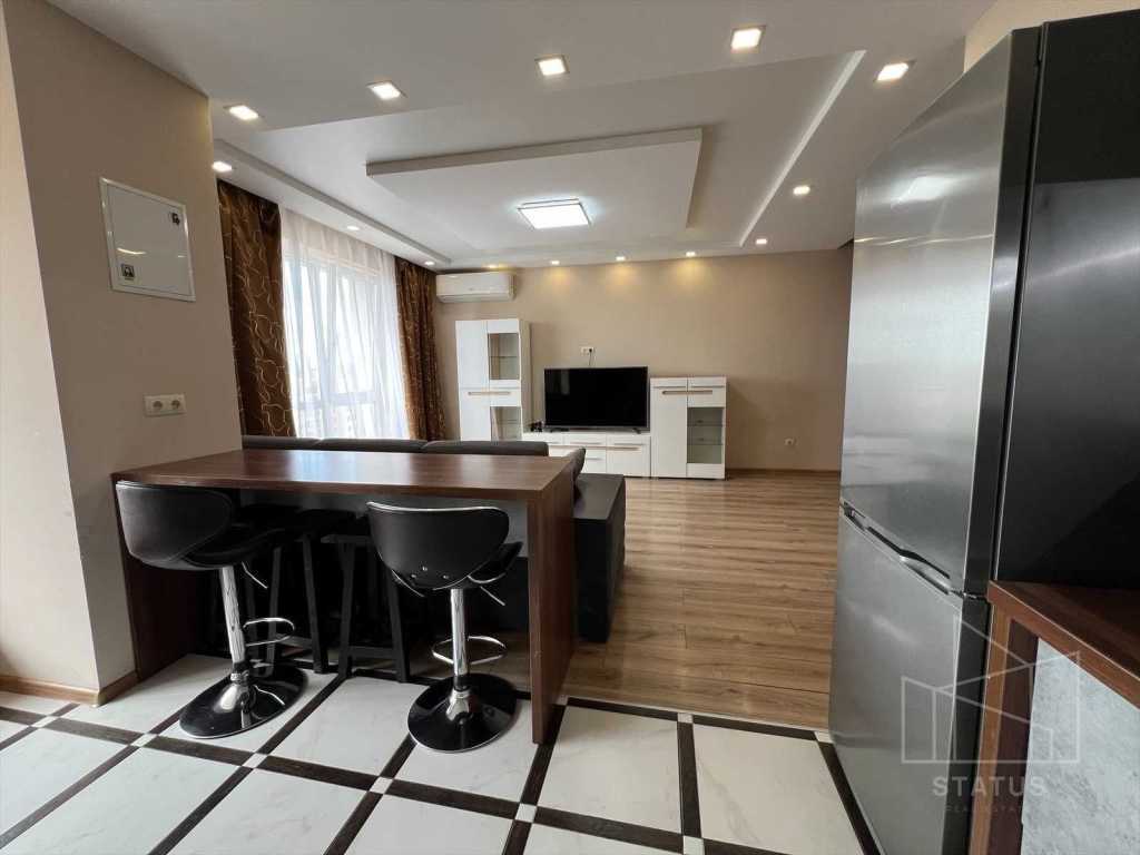 Продаж 3-кімнатної квартири 94 м², Академіка Шалімова вул., 67