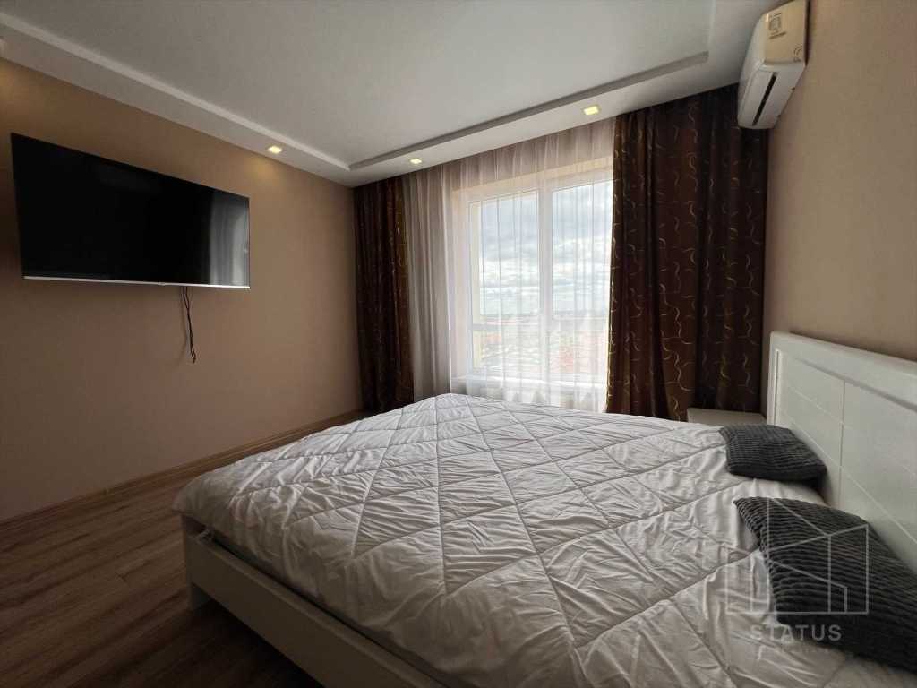 Продаж 3-кімнатної квартири 94 м², Академіка Шалімова вул., 67