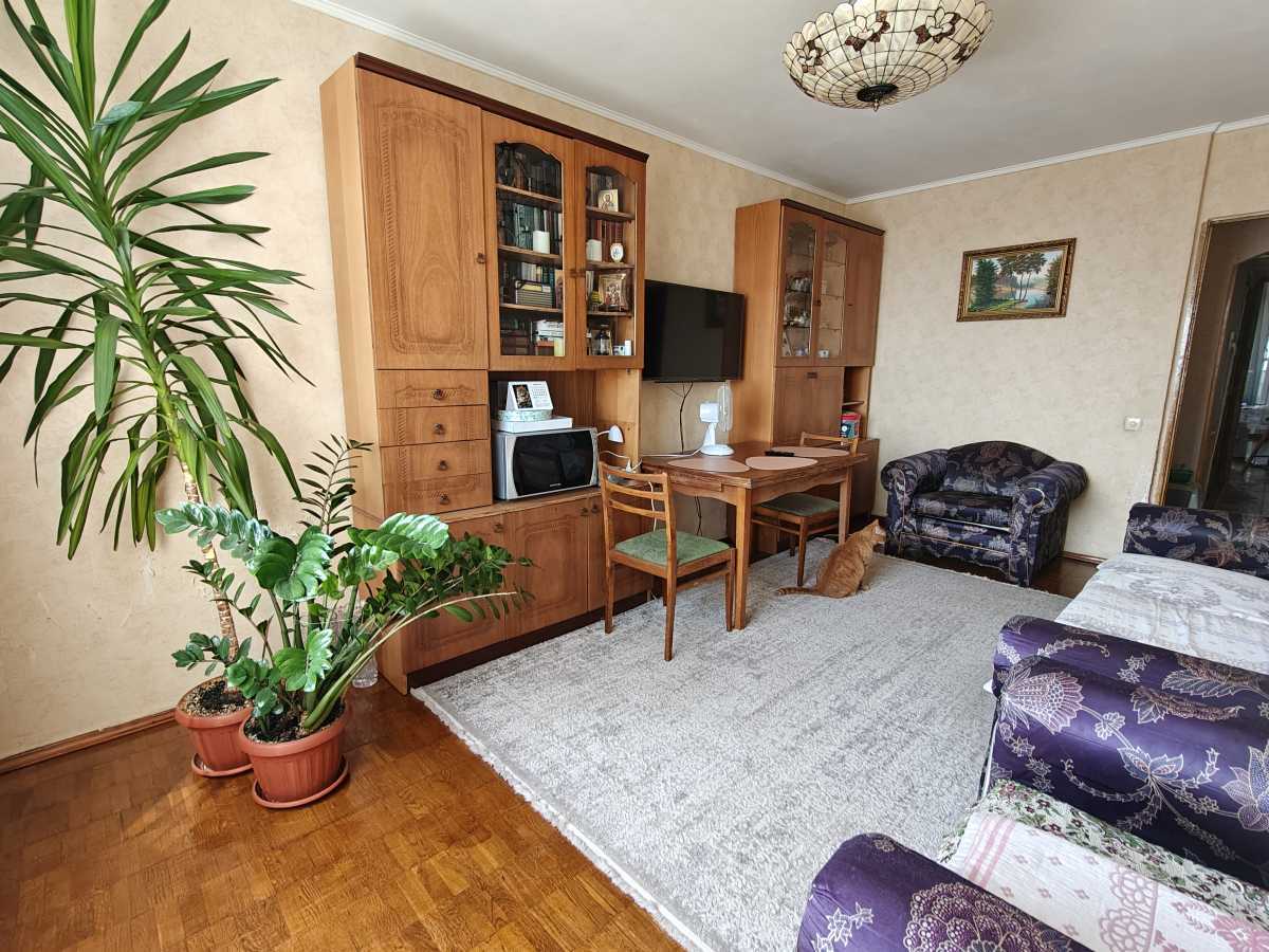 Продажа 3-комнатной квартиры 70 м², Романа Шухевича просп., 2