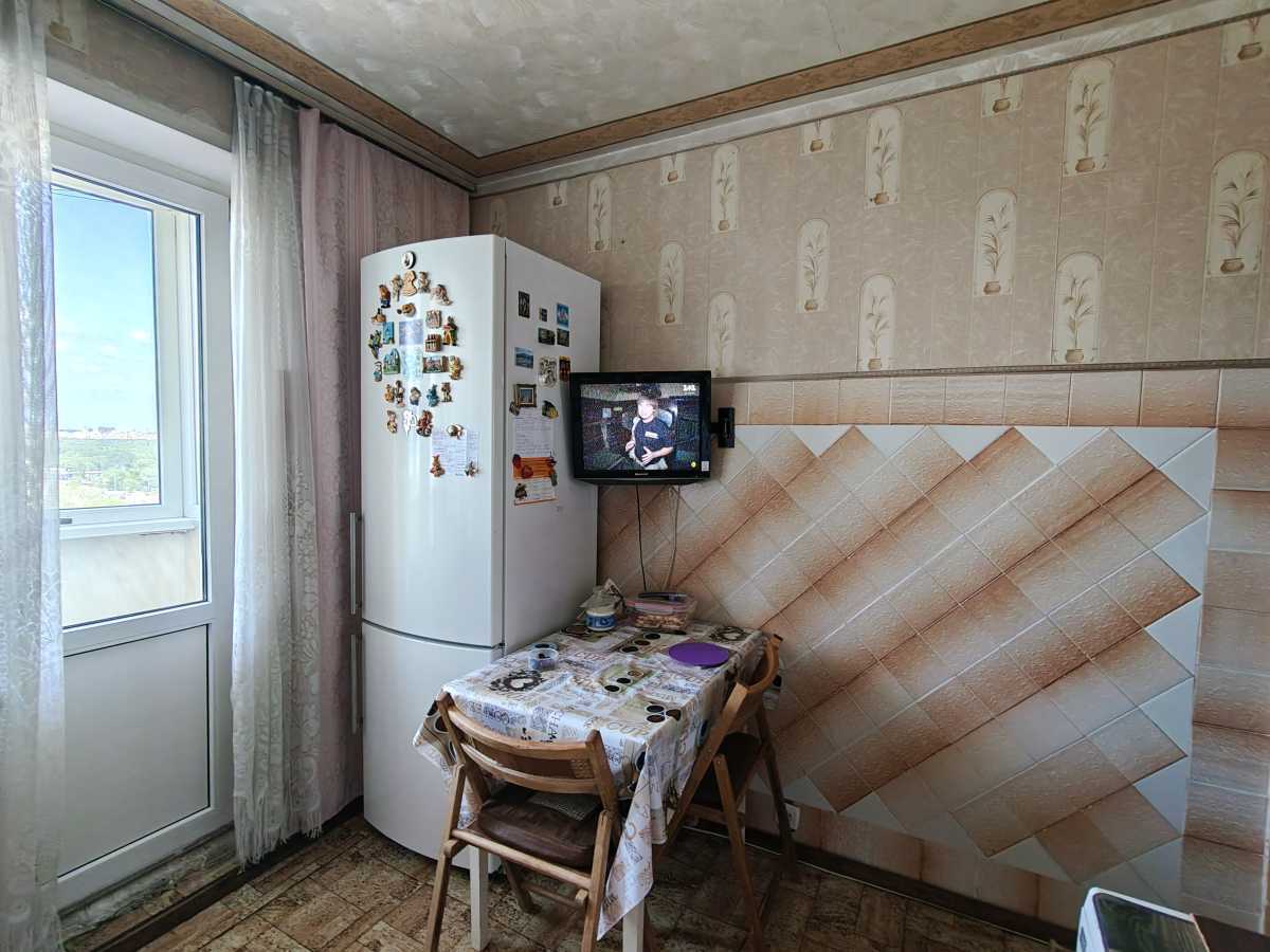 Продажа 3-комнатной квартиры 70 м², Романа Шухевича просп., 2