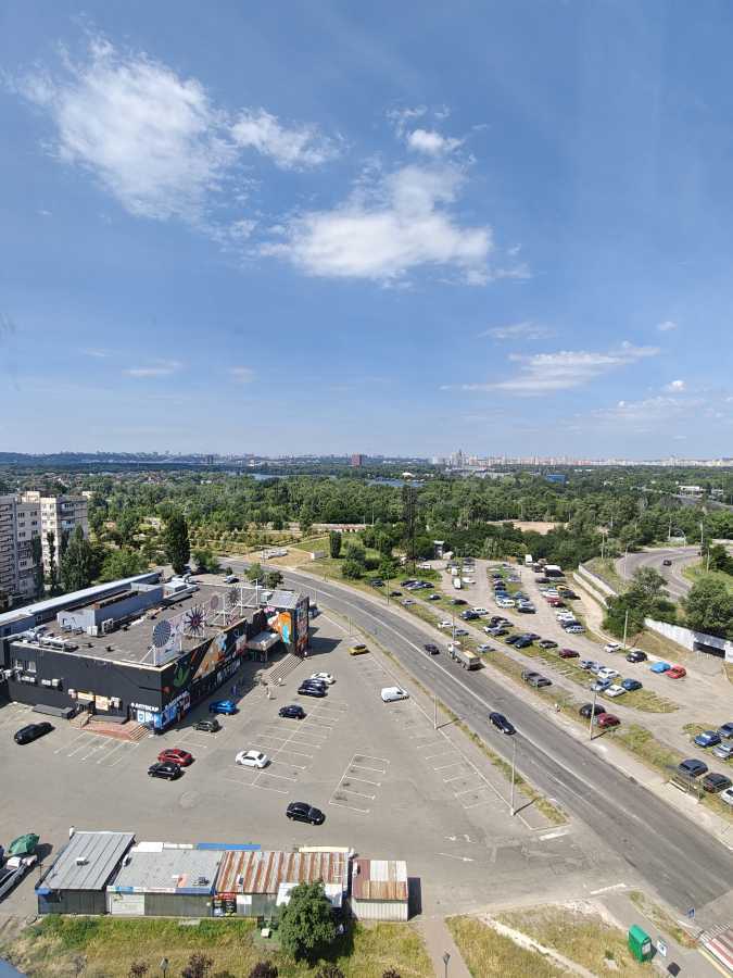 Продажа 3-комнатной квартиры 70 м², Романа Шухевича просп., 2