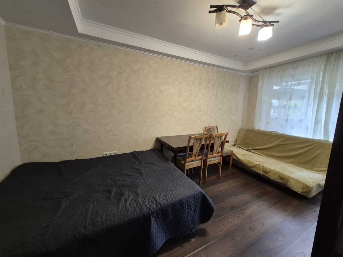 Оренда 1-кімнатної квартири 32 м², Івана Виговського вул., 12Б